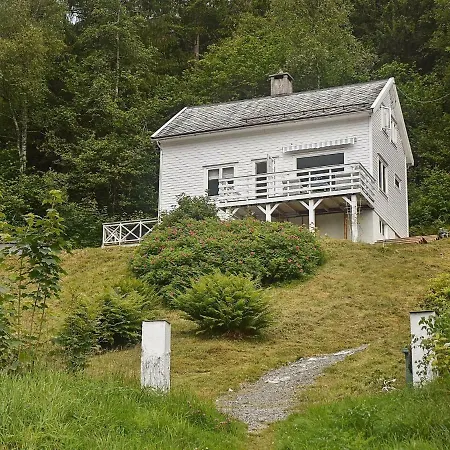 Four-bedroom Holiday In 度假居 Sæbø