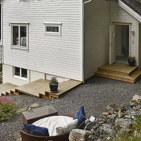 Four-bedroom Holiday In * Sæbø